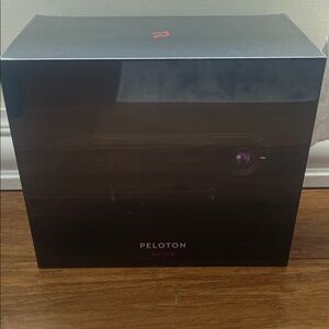 New Peloton Guide in Black